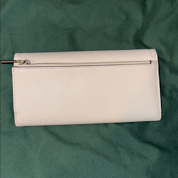Kate Spade long Wallet - Picture 2 of 4